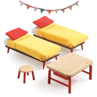 ავეჯი თოჯინების სახლისთვის - საძინებელი ბავშვებისთვის