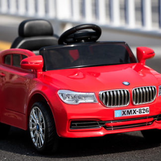 ელექტრო მანქანა BMW წითელი